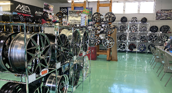 城東店　ショールーム